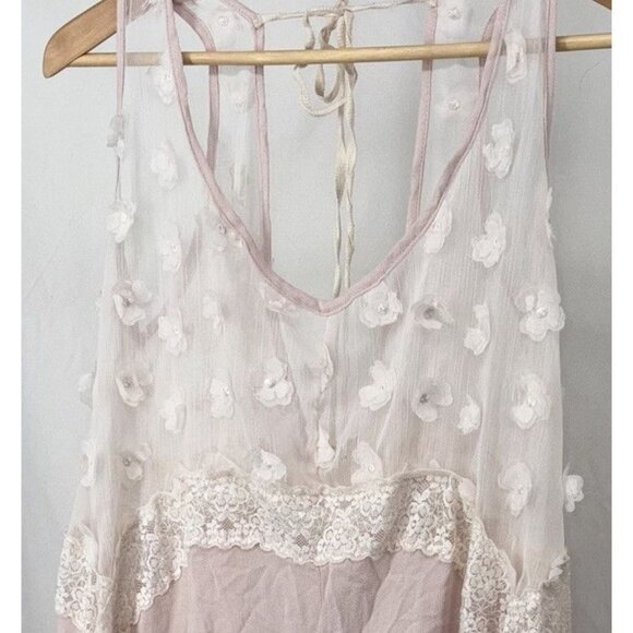 POL Sleeveless Lace Floral Applique Pink Ivory Top Size Small Oversized 20" p2p - Picture 1 of 9